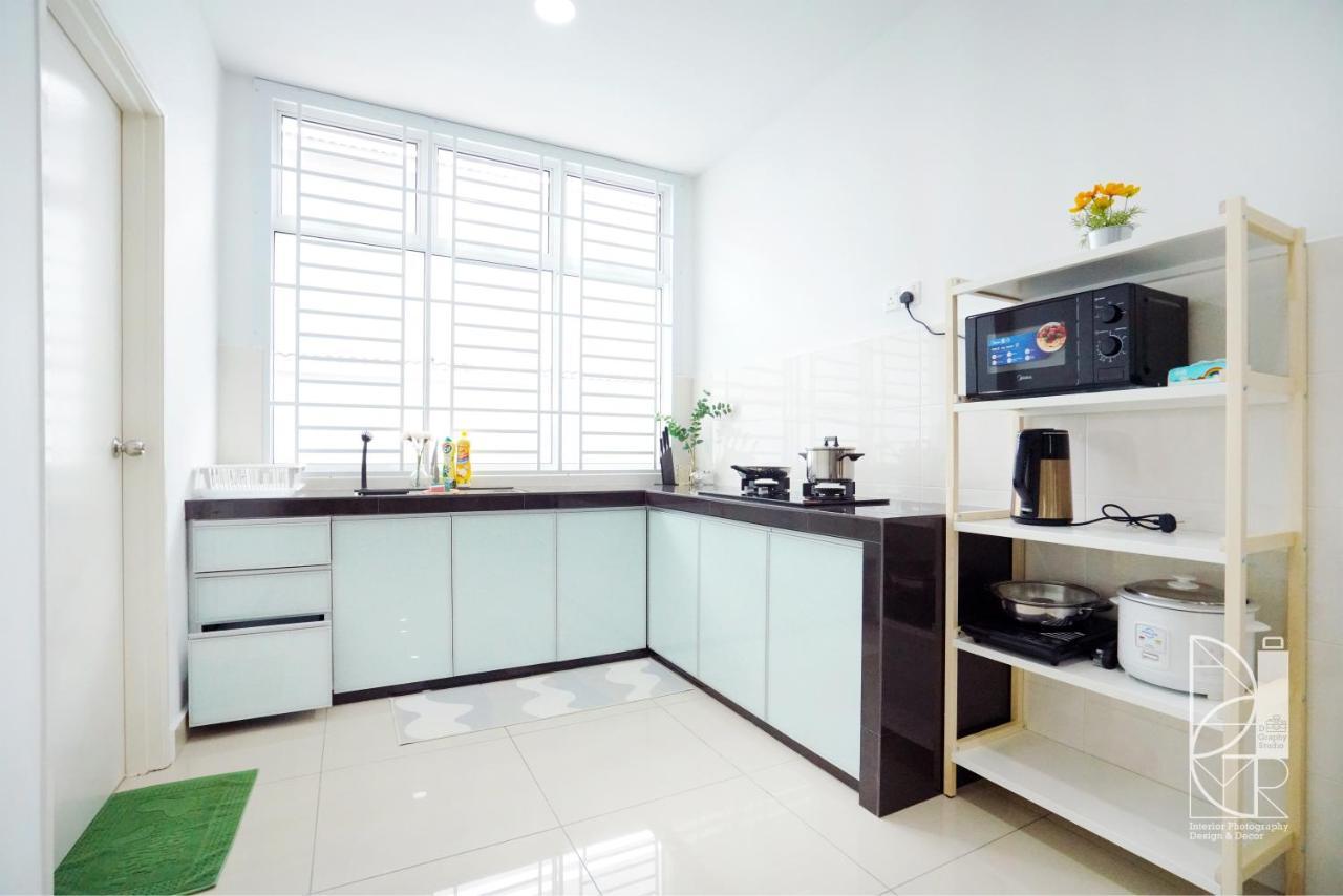 Desaru Ktv Mickey Theme By Joyfully 29M6 Villa Bandar Penawar Dış mekan fotoğraf